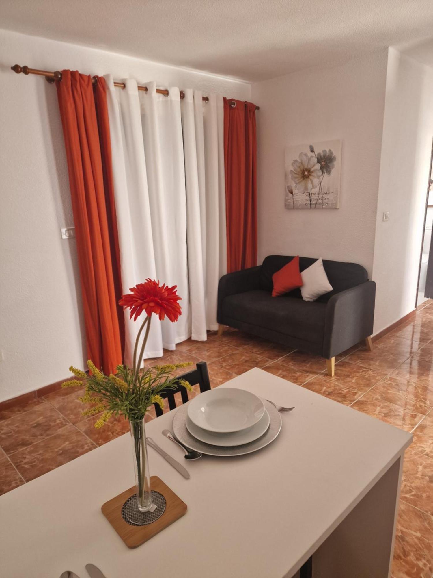 Apartamentos Funchal Los Cristianos  Zimmer foto