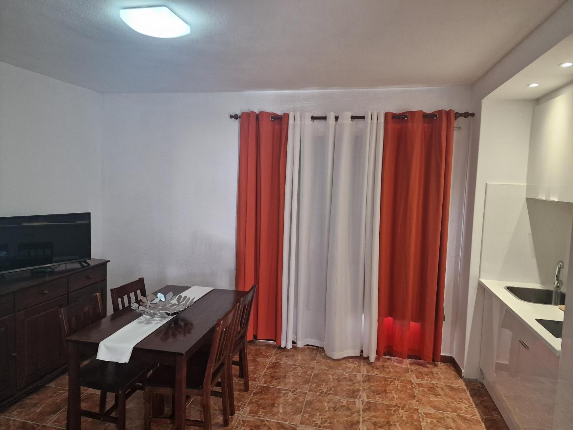 Apartamentos Funchal Los Cristianos  Zimmer foto